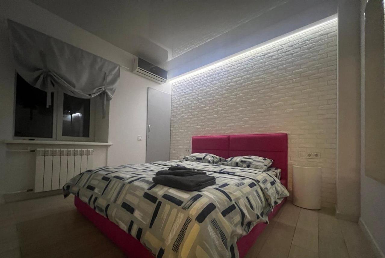 2-Room Luxury Apartment In The Center Kyiv Exterior foto