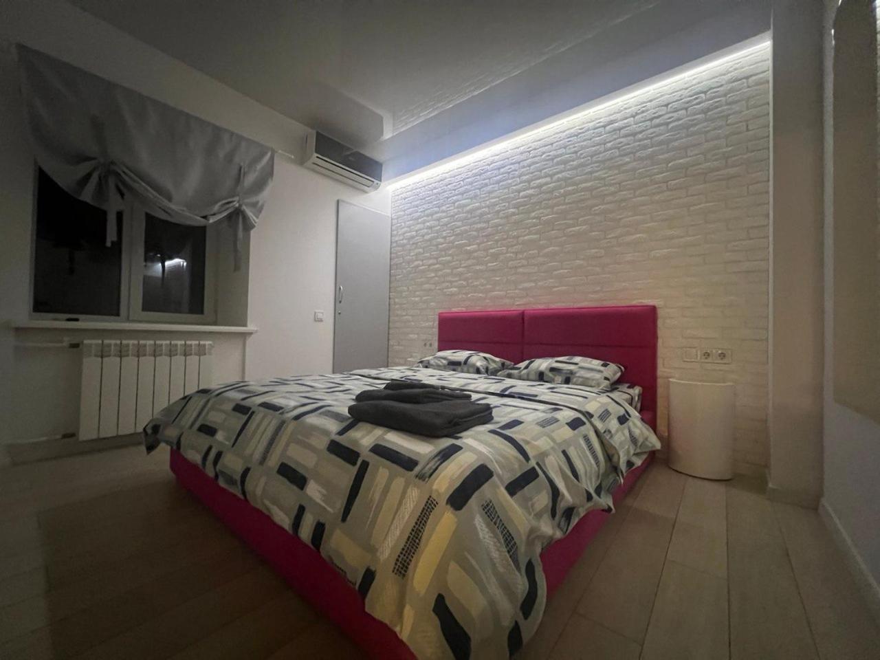 2-Room Luxury Apartment In The Center Kyiv Exterior foto