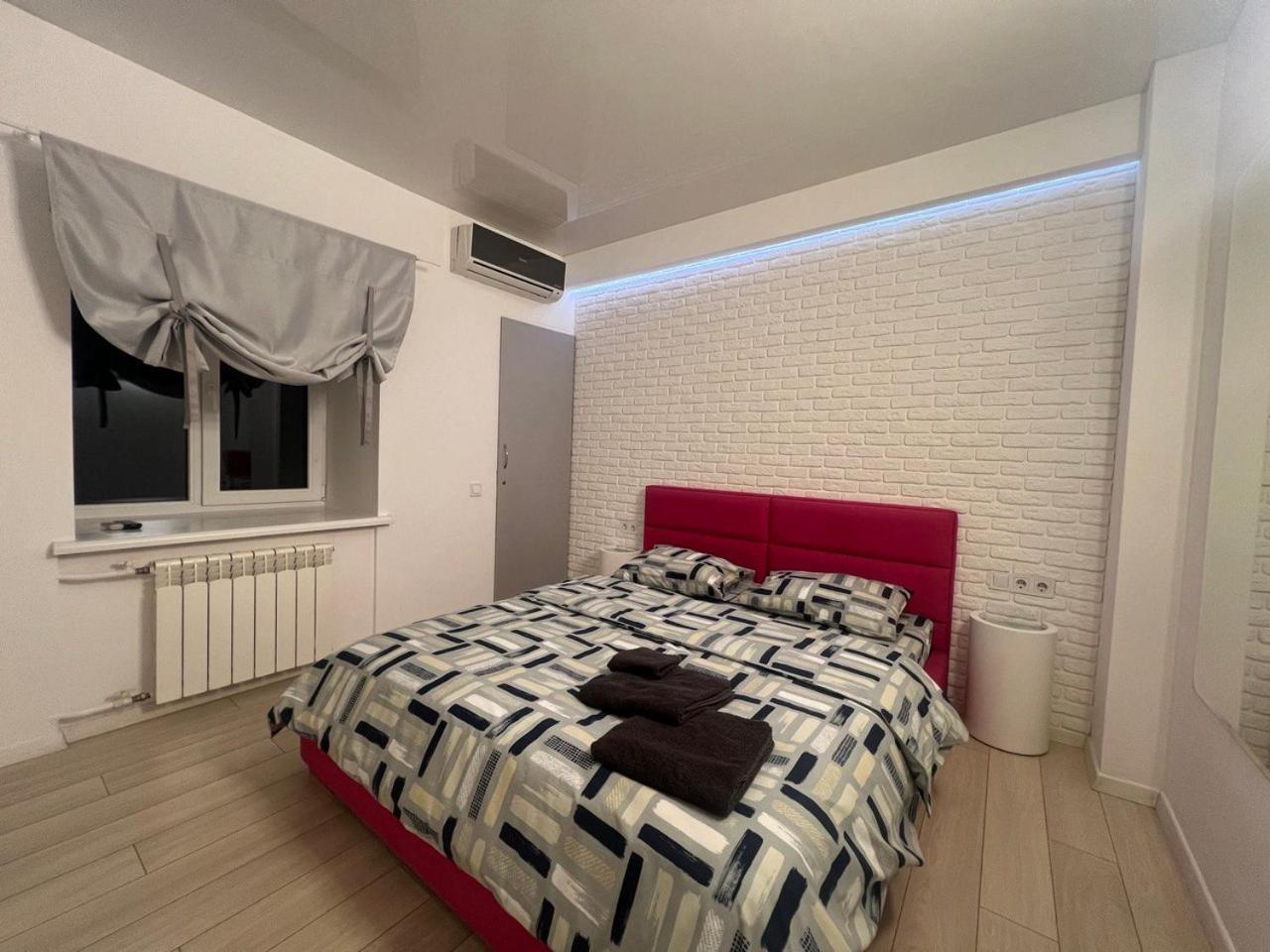 2-Room Luxury Apartment In The Center Kyiv Exterior foto