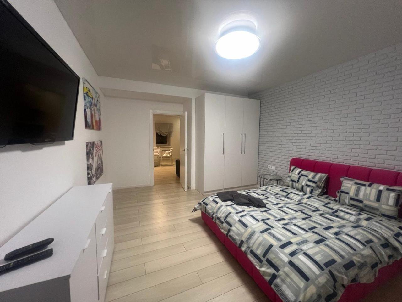 2-Room Luxury Apartment In The Center Kyiv Exterior foto